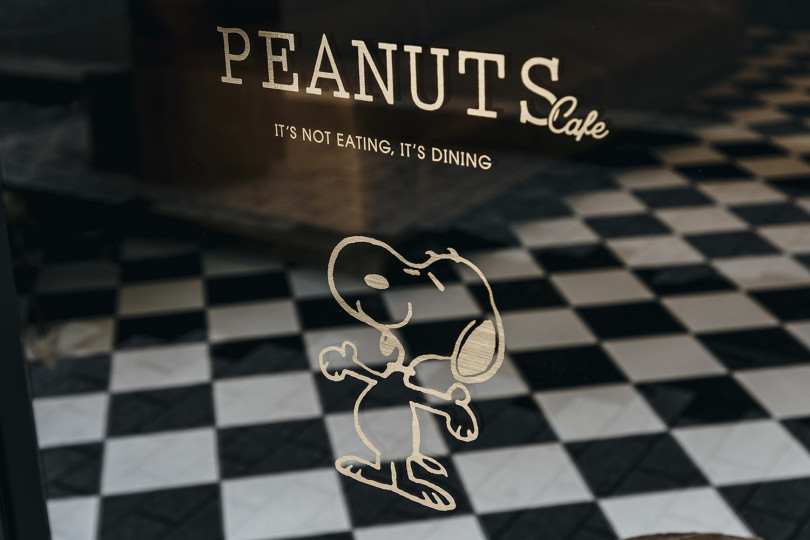 PEANUTS Cafe 神戸