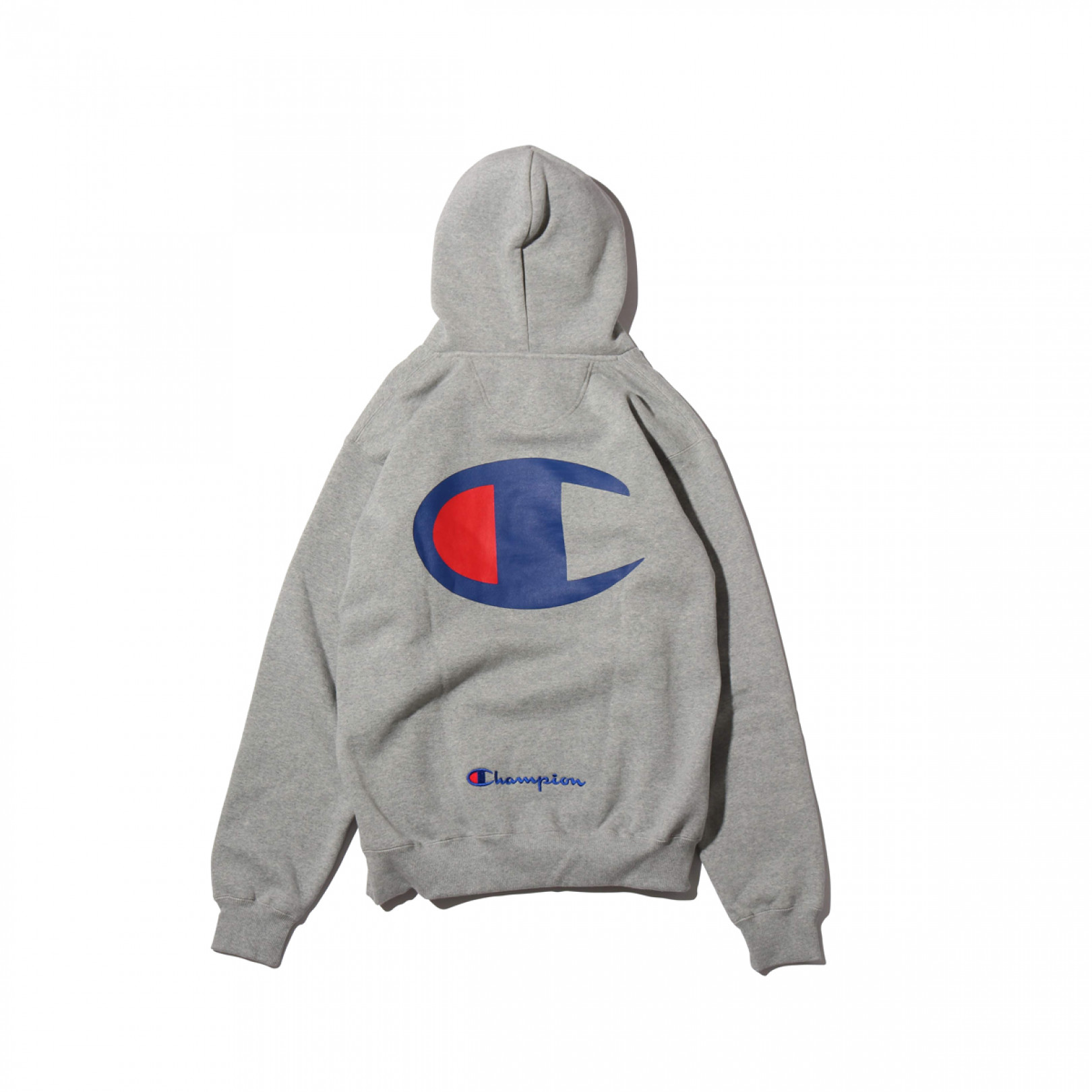 「CHAMPION x ATMOS LAB P/O HOODED SWEATSHIRT」（1万3,000円）