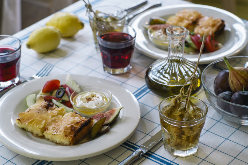 ギリシャの朝ごはん（1,500円）