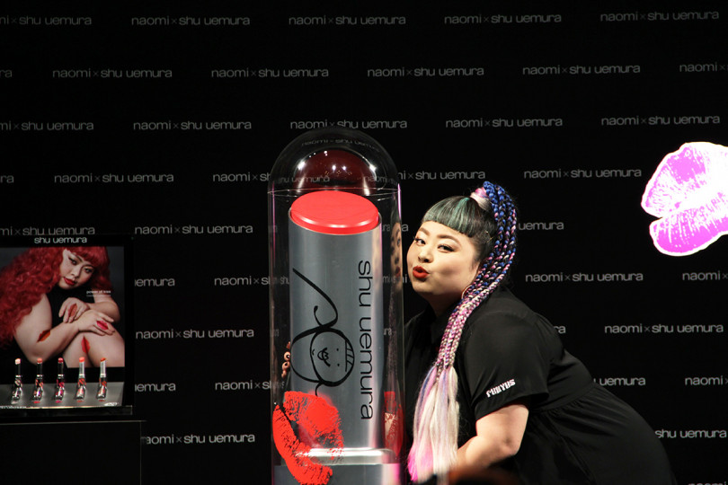 naomi x shu uemura 限定リップコレクション発売記念イベントでの渡辺直美さん