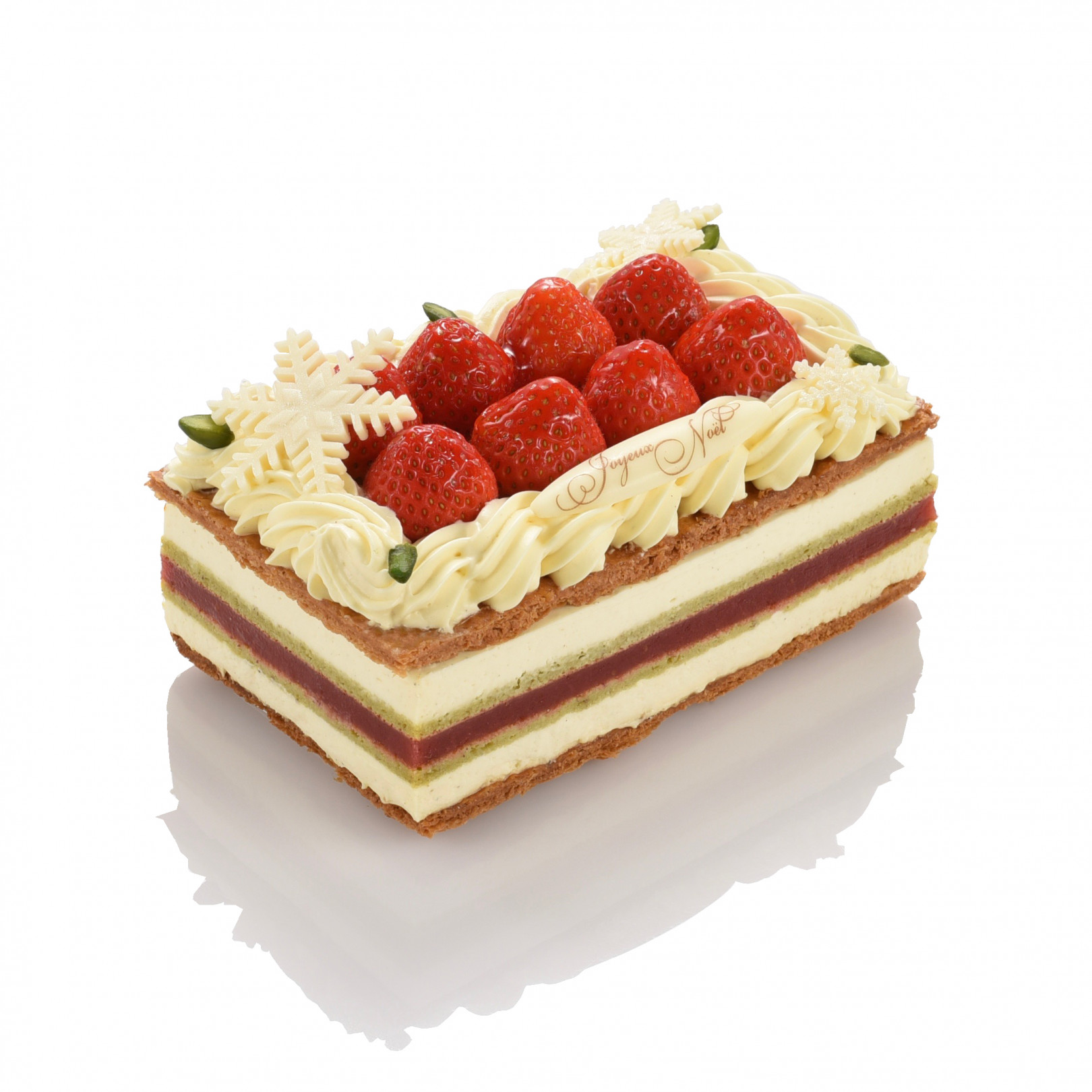 三越銀座店限定「ミルフイユ・フレイズ（Millefeuille Fraise）」（税込6,912円）