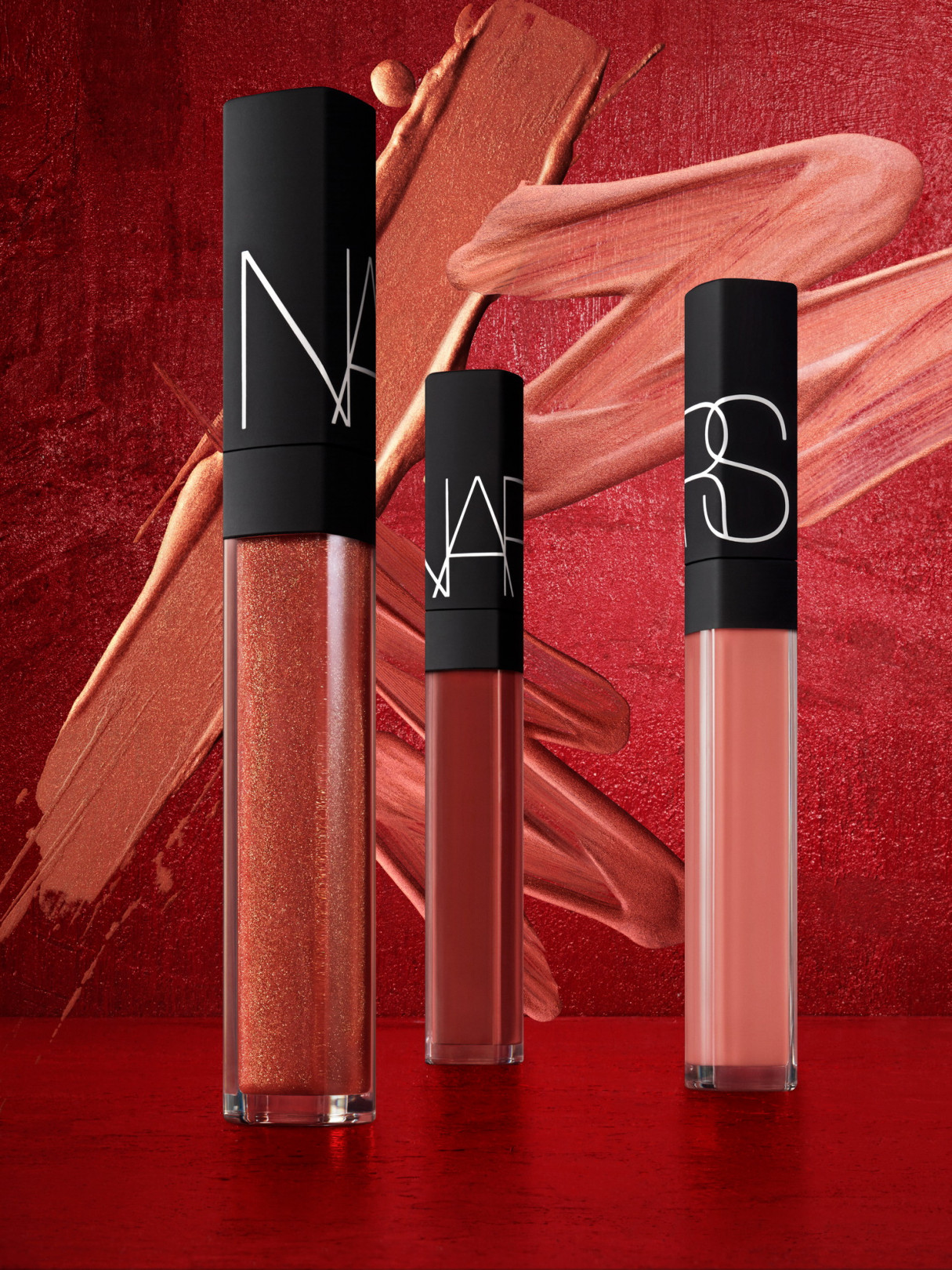 「NARS ディファイアント リップグロスコフレ」（各色6ml／6,200円）※11月14日数量限定発売／HankyuBeauty（阪急百貨店公式通販）限定発売