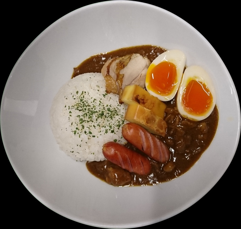 とりとんくん 燻製カレー