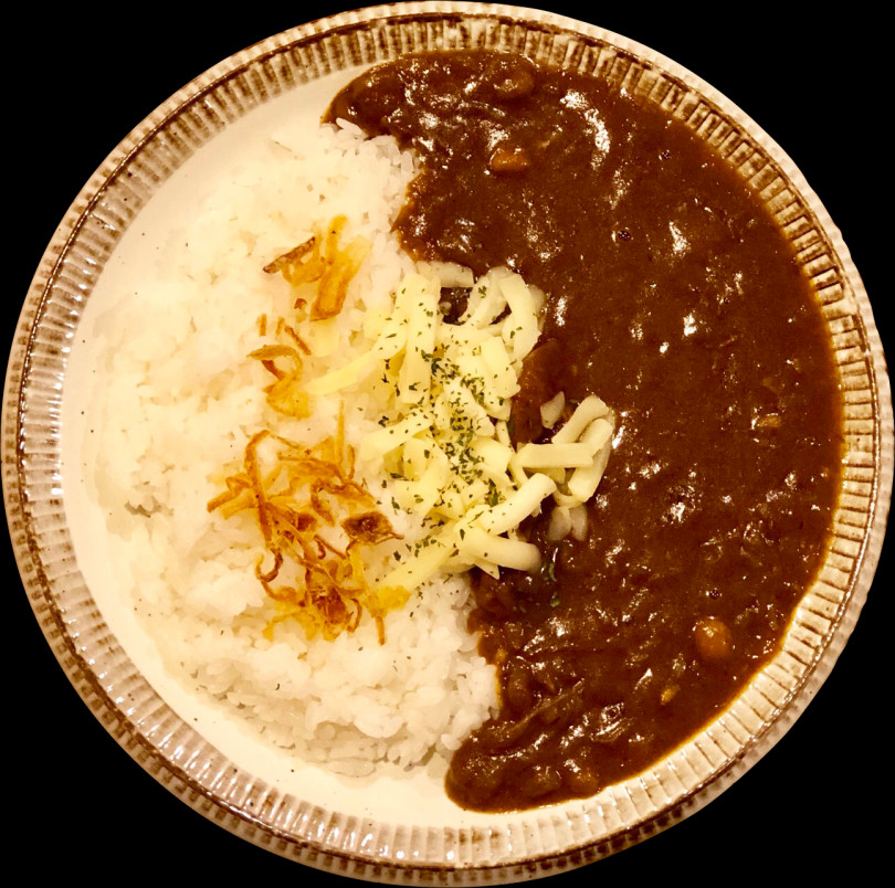 KOGA MILK BAR ダブルチキンの欧風カレー