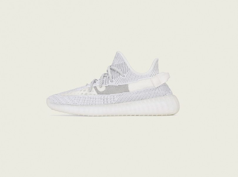 「YEEZY BOOST 350 V2 STATIC」（2万8,000円）