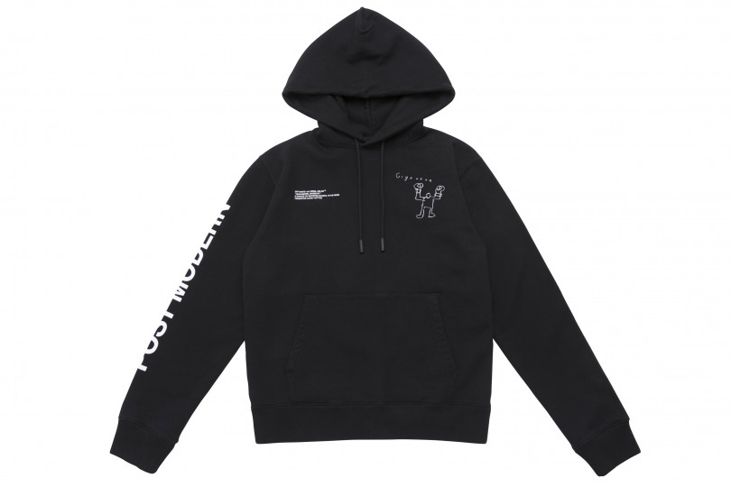 POST MODERN HOODIE BLACK （7万7,000円）