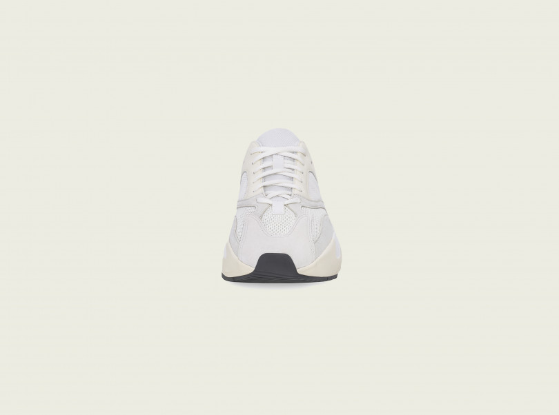 「YEEZY BOOST 700 ANALOG」 （3万7,000円）