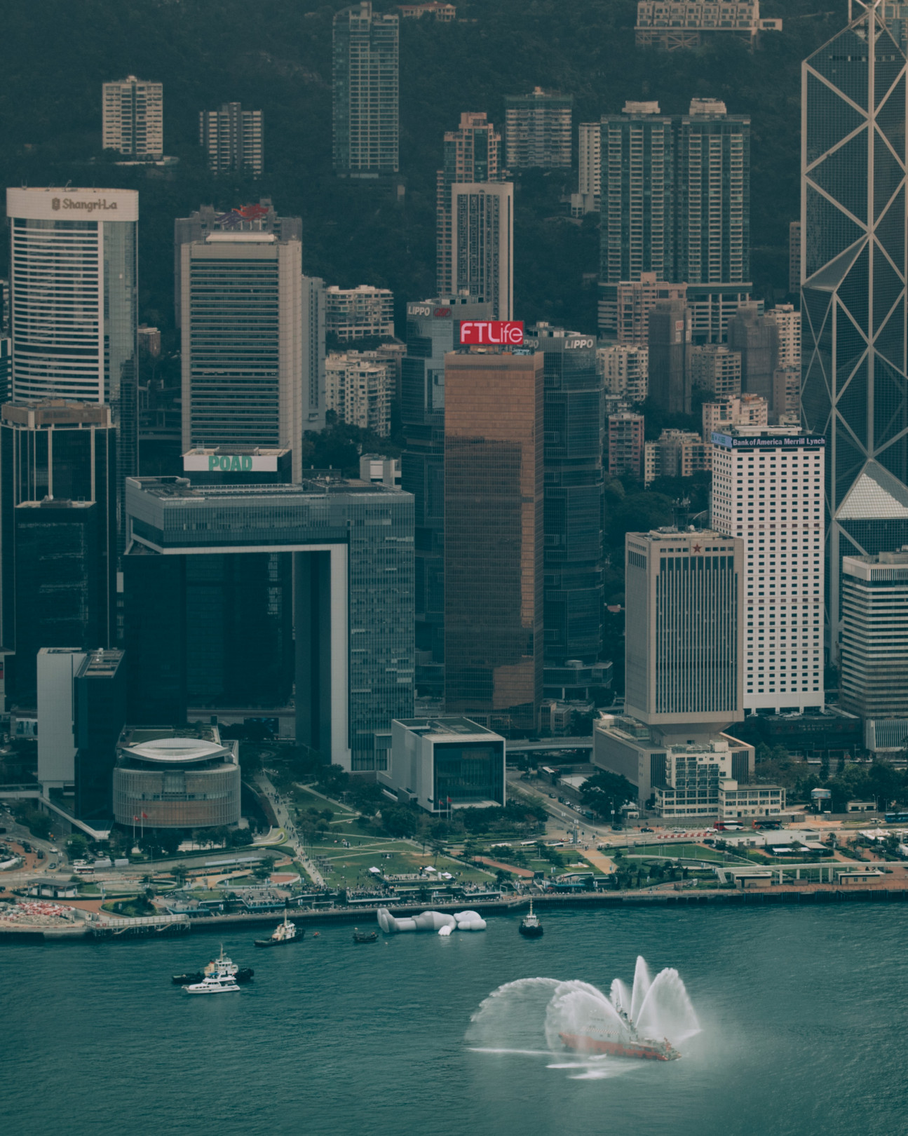 KAWS:HOLIDAY in Hong Kong