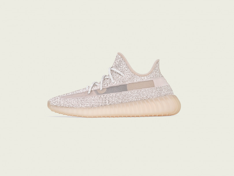 「YEEZY BOOST 350 V2 Synth RF (FV5666)」（2万8,000円）