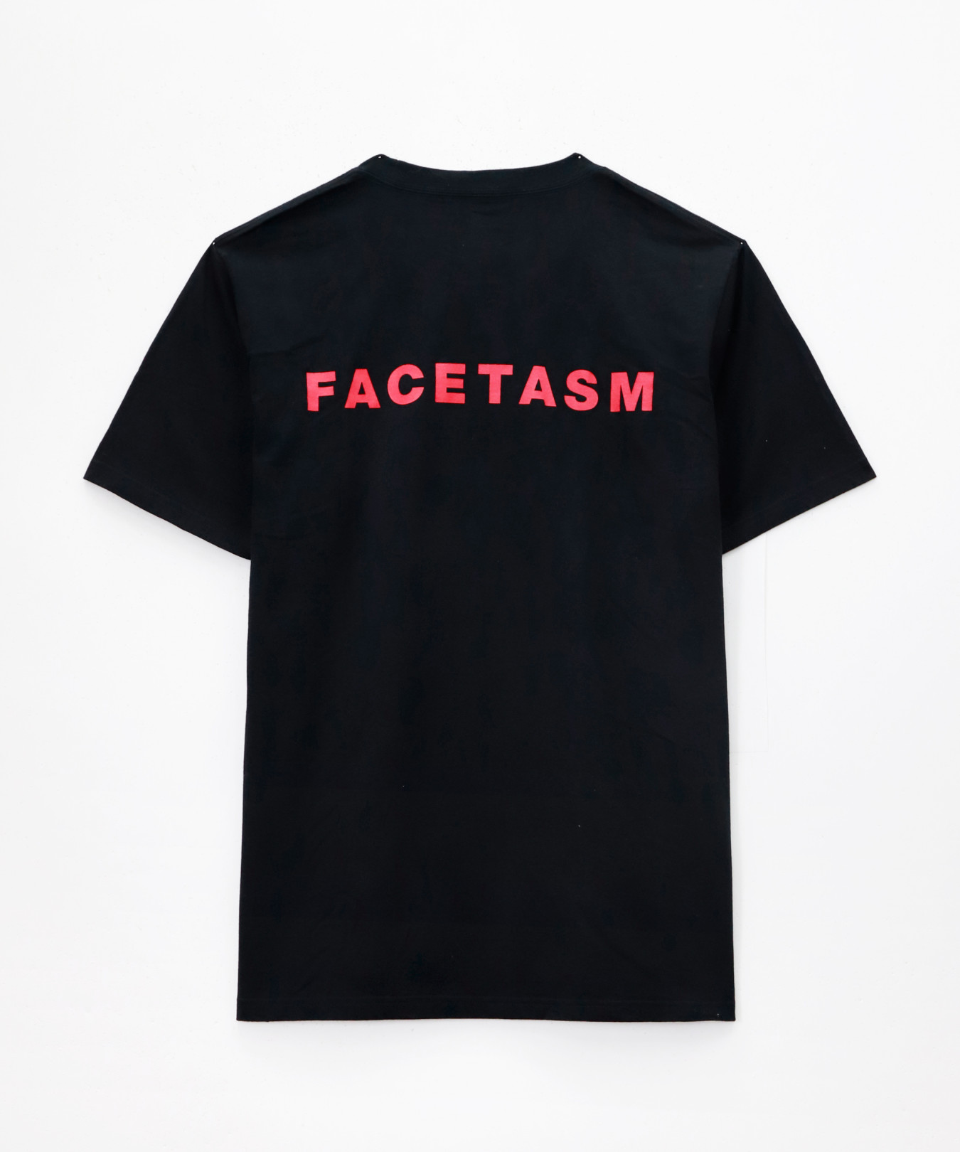 PETボトル入りTシャツ（9,000円） / FACETASM × Coca-Cola × THE CONVENI