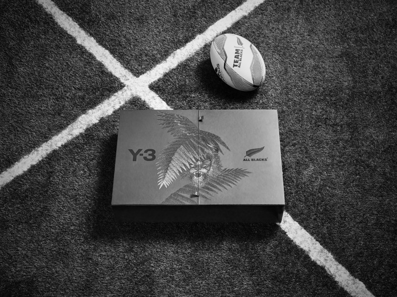 「Y-3 Limited Edition Box」（6万5,000円）