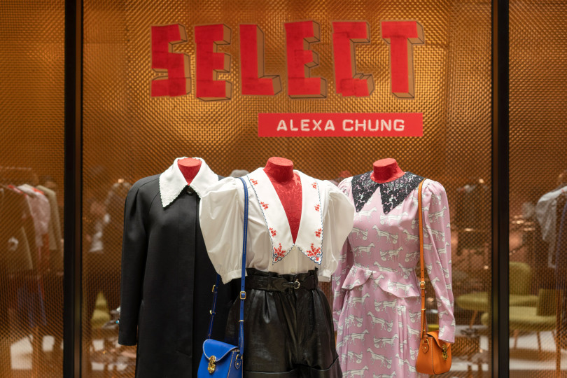 「Miu Miu Select by Alexa Chung」