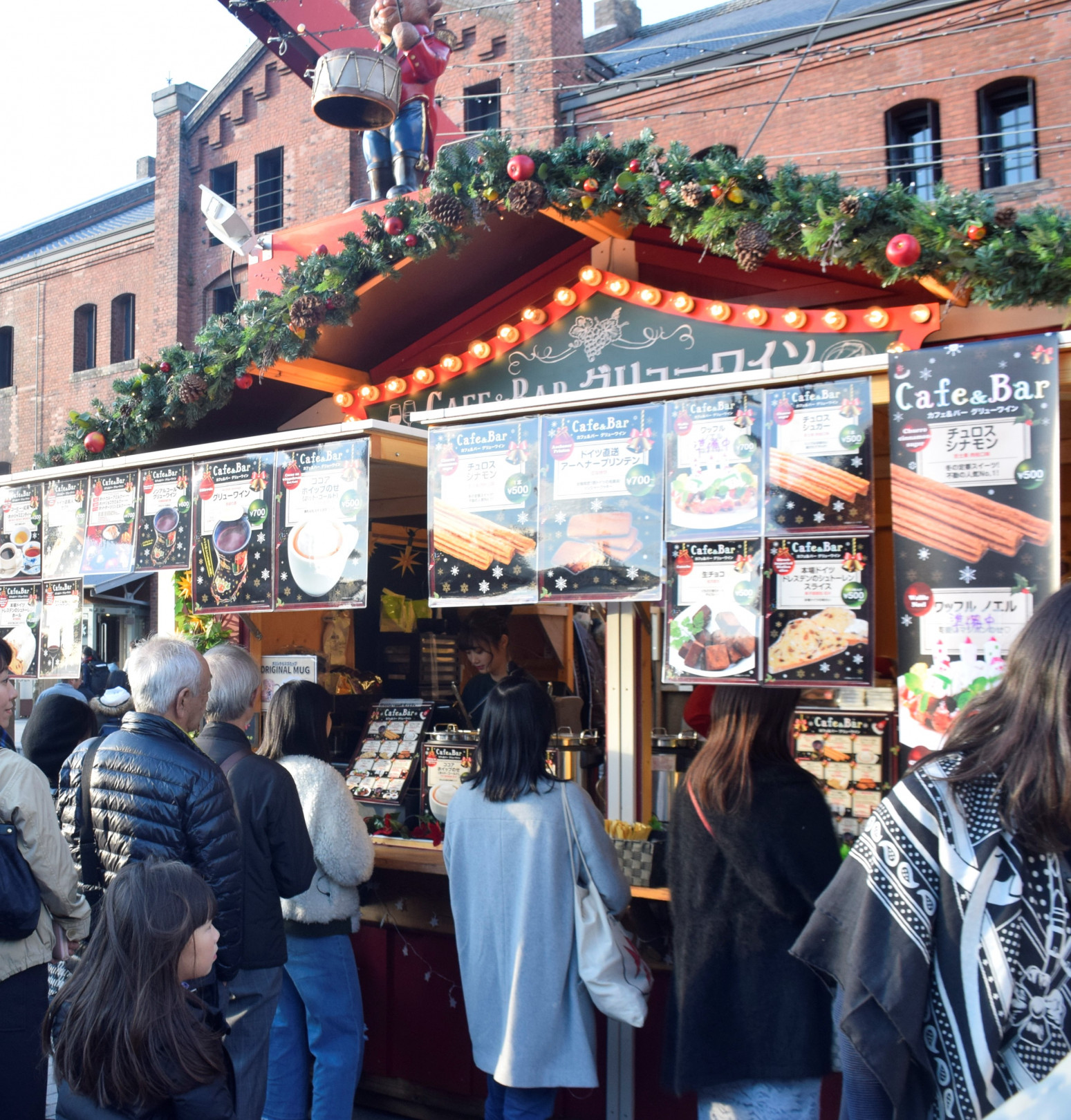 「クリスマスマーケット in 横浜赤レンガ倉庫」