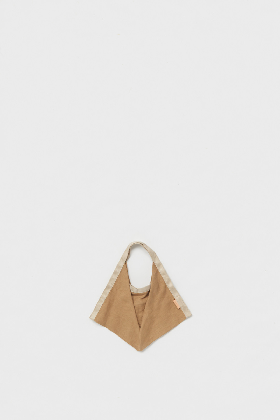 「origami bag small」（1万4,000円）