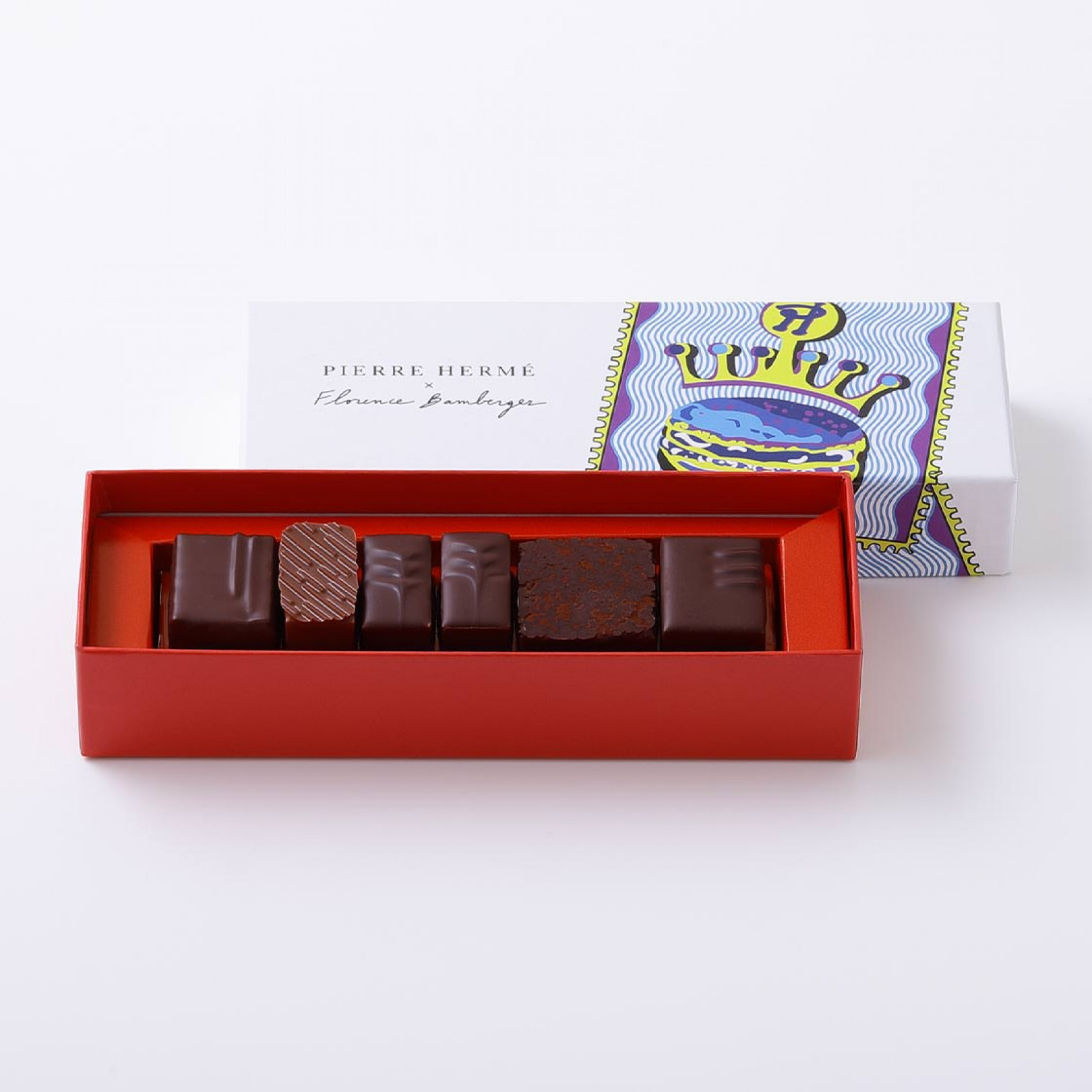 「アンフィニマン ピエール・エルメ（Infiniment Pierre Hermé）」（税込2,700円）※サロン・デュ・ショコラ限定、限定パッケージ