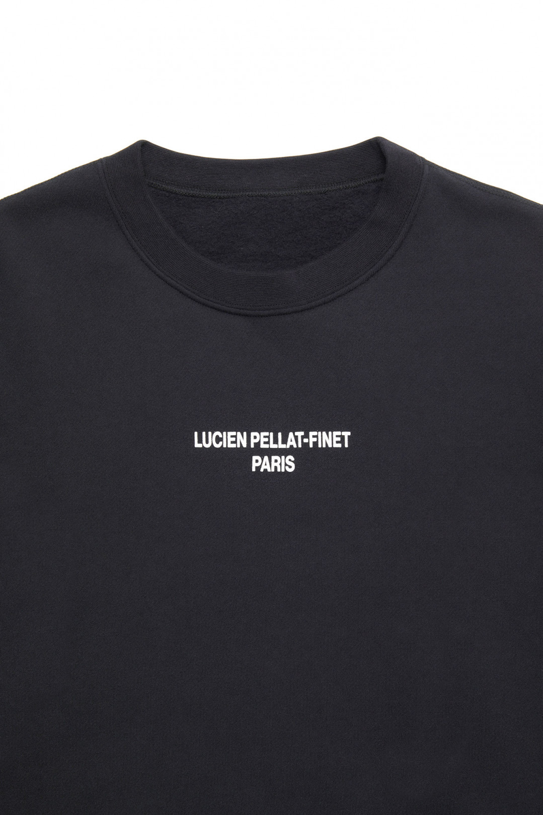 ルシアン ペラフィネから新ライン「LPF PARIS」が登場。モノトーンで統一したフーディーやコーチジャケット