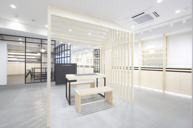 クラスフォーティーン 渋谷 フラッグシップ ストア（KLASSE14 SHIBUYA FLAGSHIP STORE）