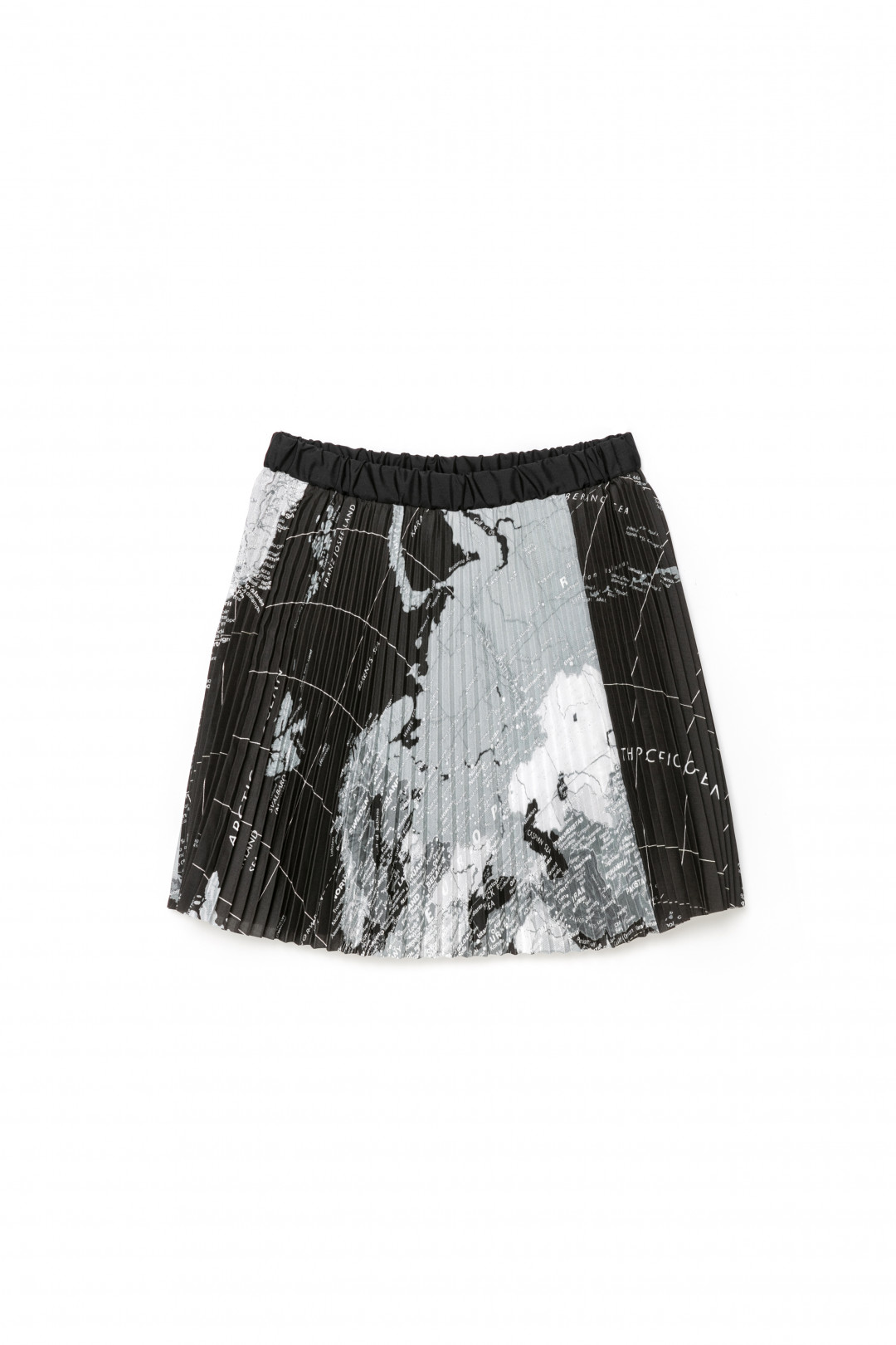 < Girl's > Skirt Price: 1万7,000円