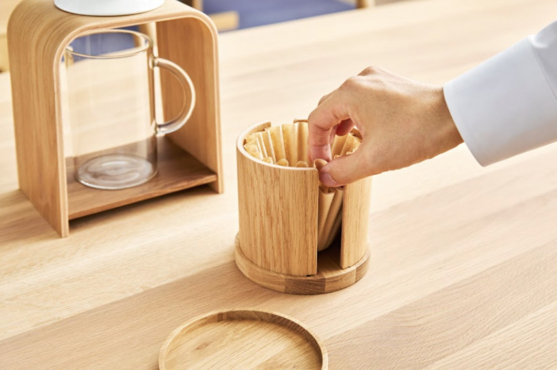 「Karimoku x Blue Bottle Coffee Morning Collection」