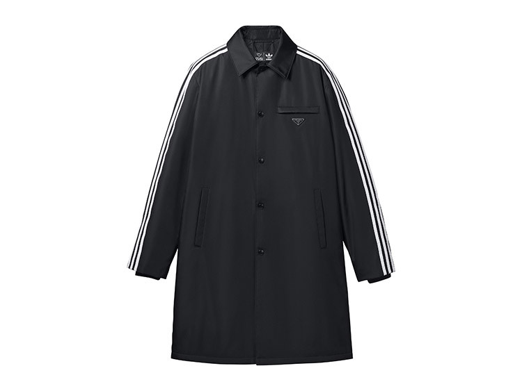 adidas for Prada Re-Nylon カーコート 29万7,000円（税込/予定価格）