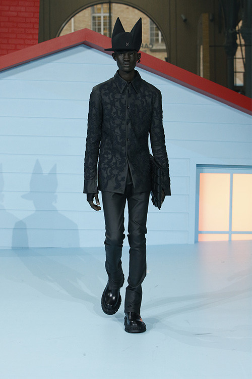 Louis Vuitton Men’s collection by Virgil Abloh Fall-Winter 2022