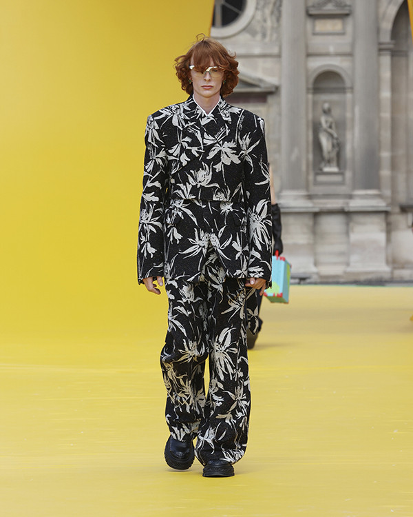 LOUIS VUITTON SPRING SUMMER 2023 MEN SHOW