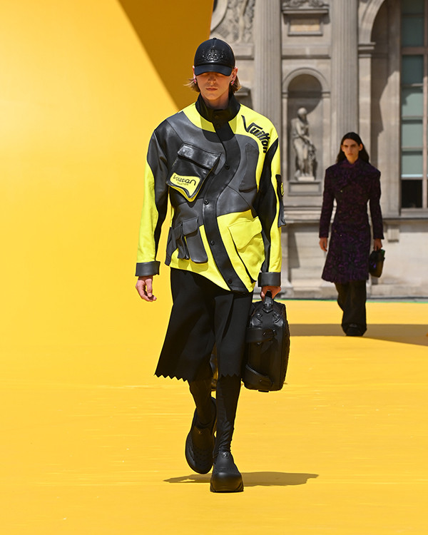 LOUIS VUITTON SPRING SUMMER 2023 MEN SHOW