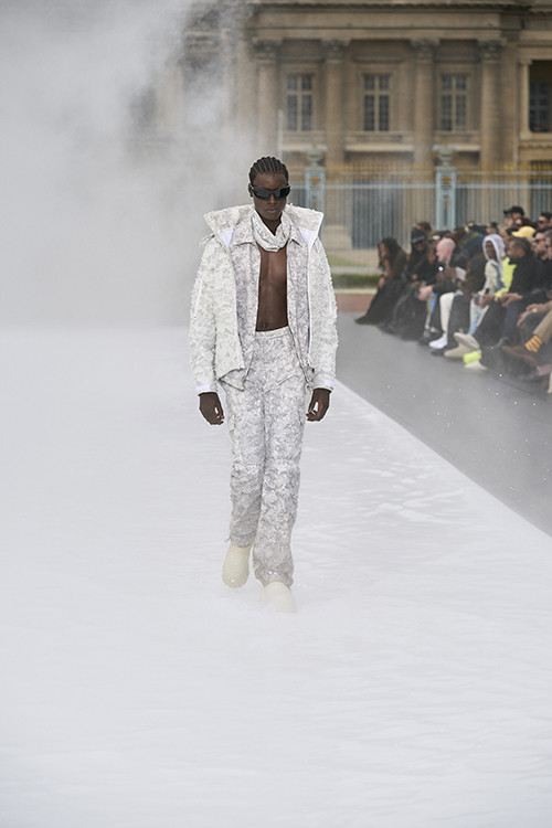 GIVENCHY SPRING - SUMMER 2023 MEN'S READY-TO-WEAR COLLECTION