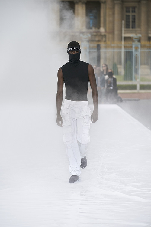 GIVENCHY SPRING - SUMMER 2023 MEN'S READY-TO-WEAR COLLECTION