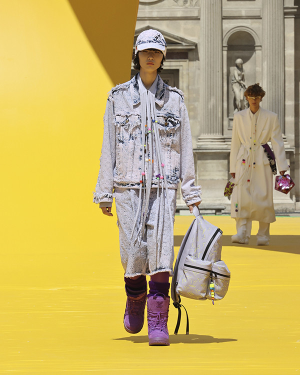 LOUIS VUITTON SPRING SUMMER 2023 MEN SHOW