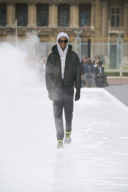 GIVENCHY SPRING - SUMMER 2023 MEN'S READY-TO-WEAR COLLECTION