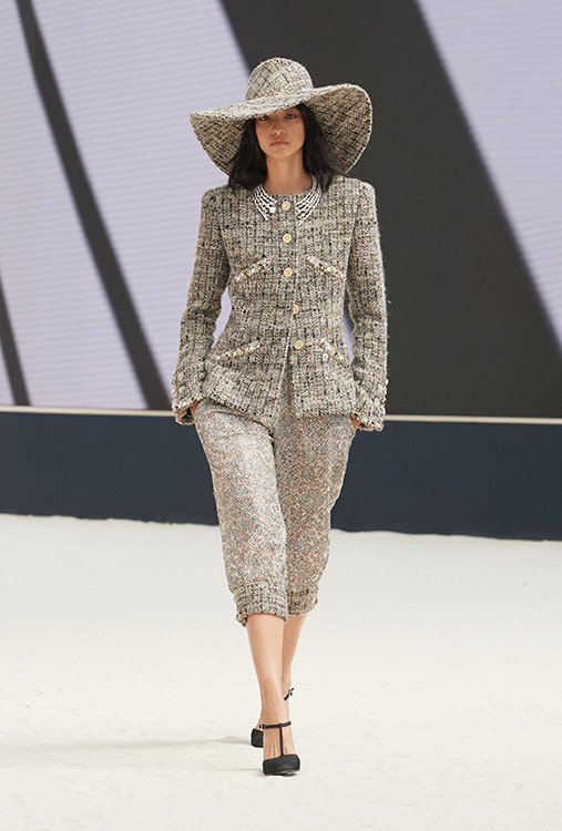 CHANEL Fall-Winter 2022/23 Haute Couture collection