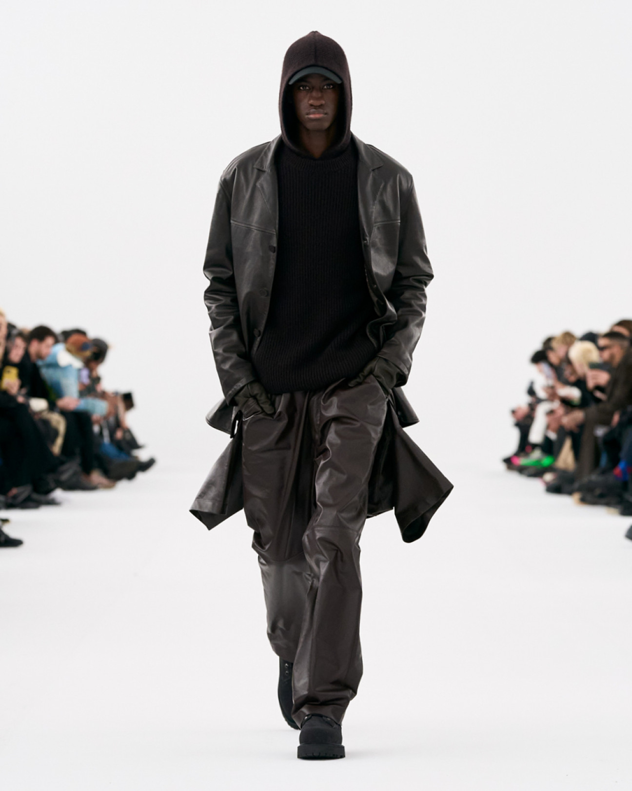 GIVENCHY FALL - WINTER 2023 MEN'S READY-TO-WEAR COLLECTION