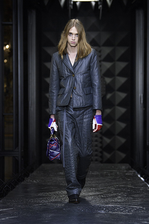 LOUIS VUITTON 2023-24FALL&WINTER WOMENS COLLECTION