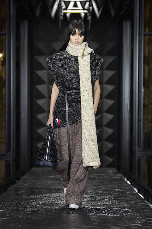 LOUIS VUITTON 2023-24FALL&WINTER WOMENS COLLECTION