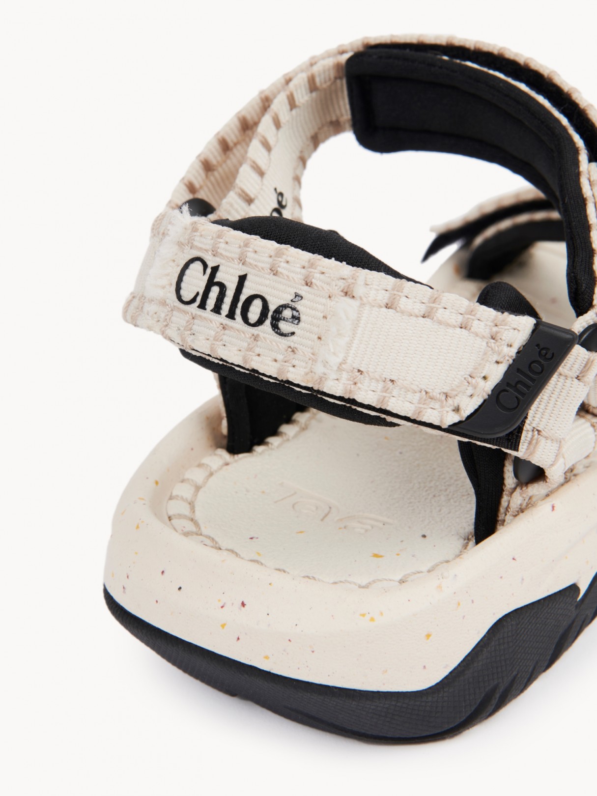 Chloé × Teva HARRICANE XLT 2 価格6万4,900円（税込）