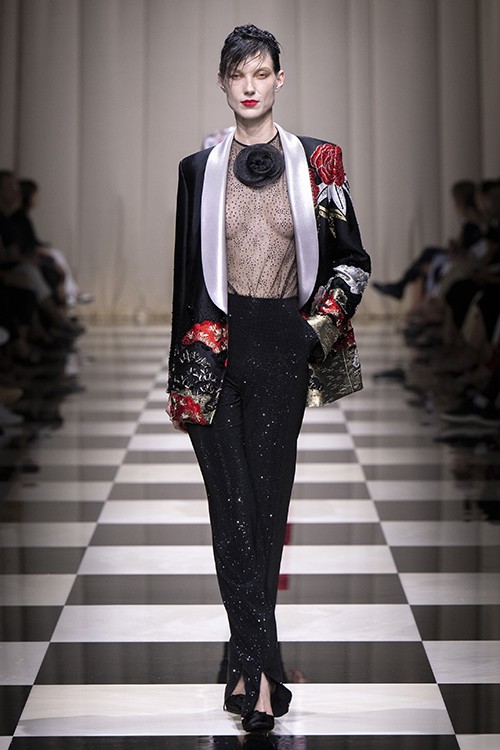 GIORGIO ARMANI PRIVE 23FW RUNWAY LOOK