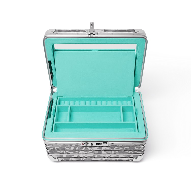 RIMOWA x Tiffany & Co. ジュエリーケース（税込価格 69万3,000 円）